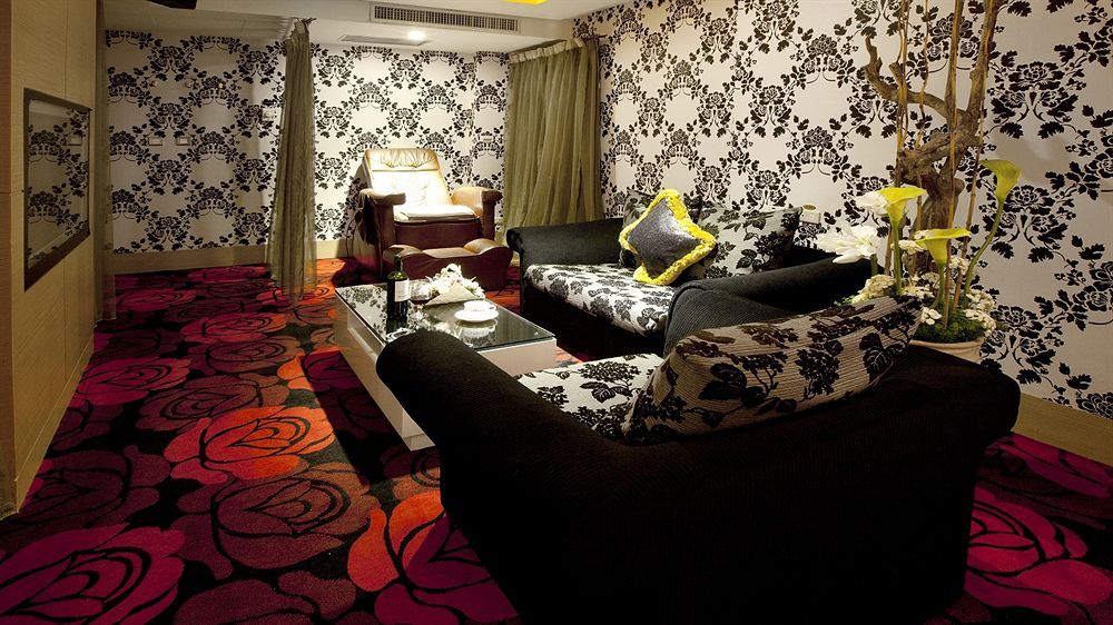 Alper Motel Taipei Extérieur photo