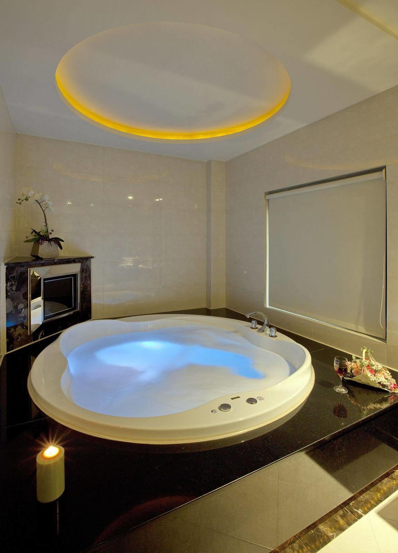Alper Motel Taipei Extérieur photo